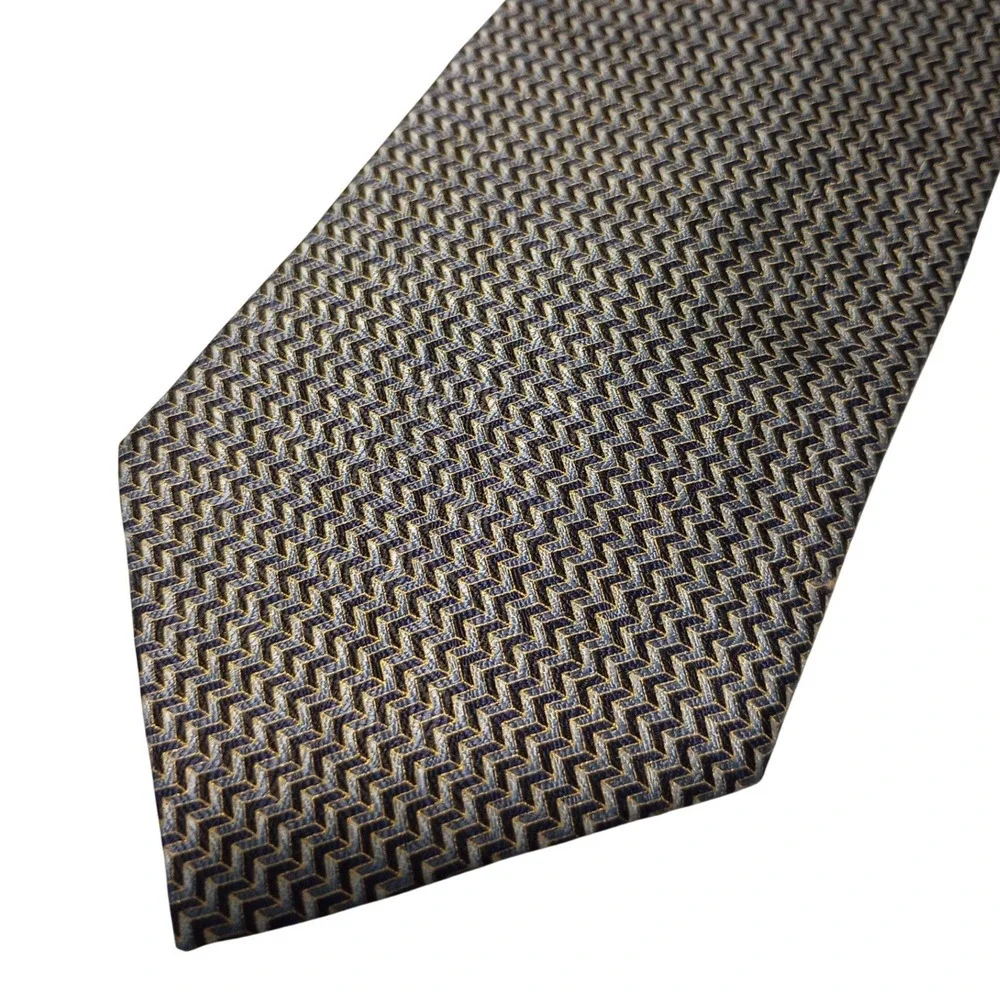 Domani Mens Silk Necktie Grey Gold‎ Navy Blue Chevron Geometric Pattern Korea